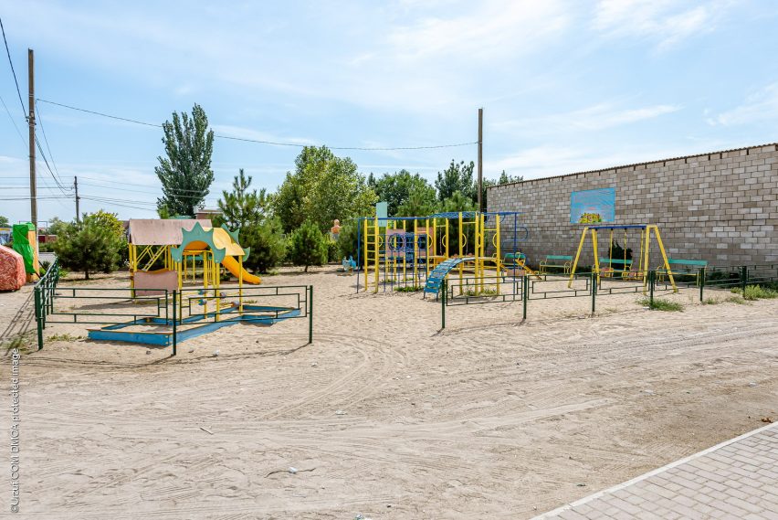 Детская площадкаМуниципальная детская площадка Белосарайской Косы
